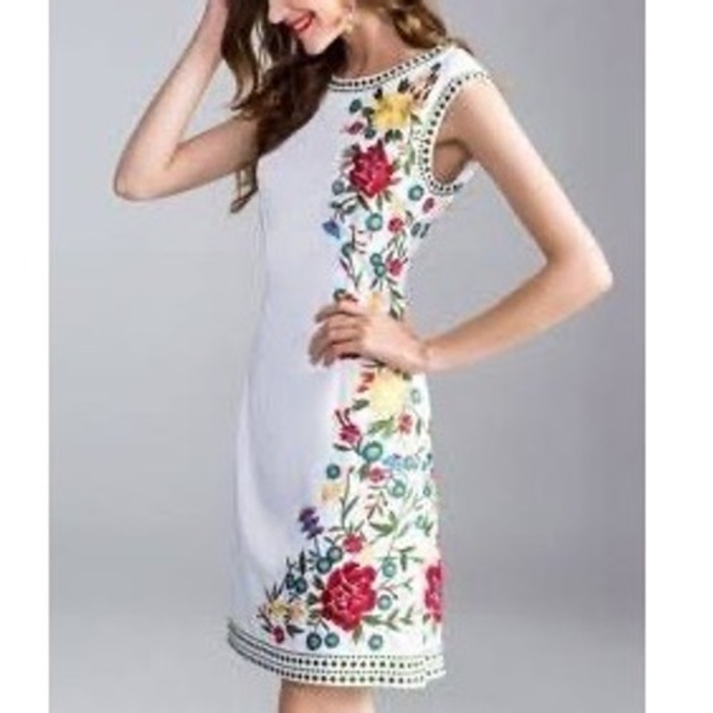 ALICE + OLIVIA White Floral Studded Embroidered Boho Edgy Mini Party Dress Sz 0